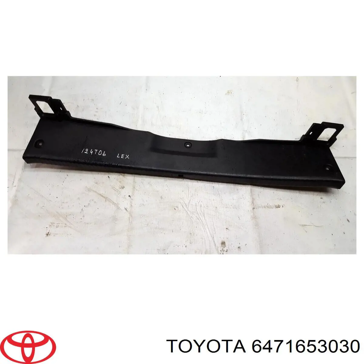 6471653030 Toyota Накладка задньої панелі багажника
