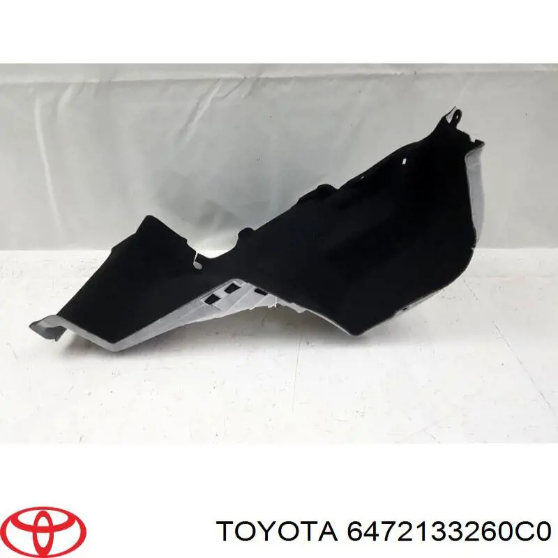6472133260C0 Toyota Облицювання багажного відсіку, праве