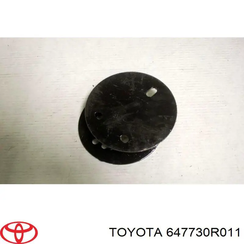 Купити 647730R011 Toyota Чохол запасного колеса