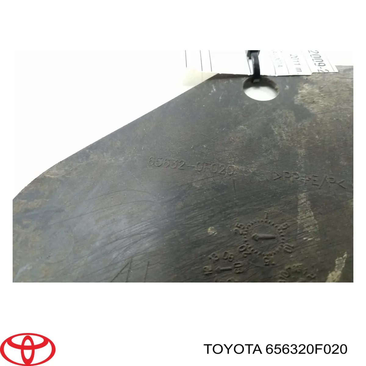  Toyota 656320F020 ціна, від 79.87 USD