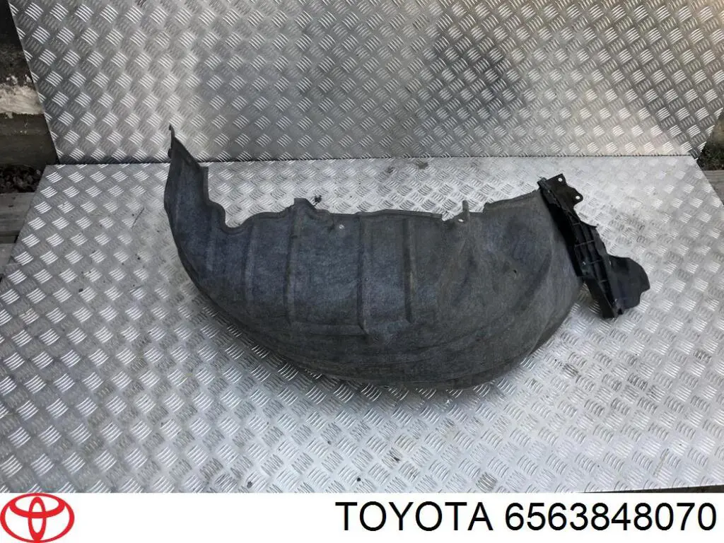 Купити 6563848070 Toyota Підкрилок заднього крила, лівий