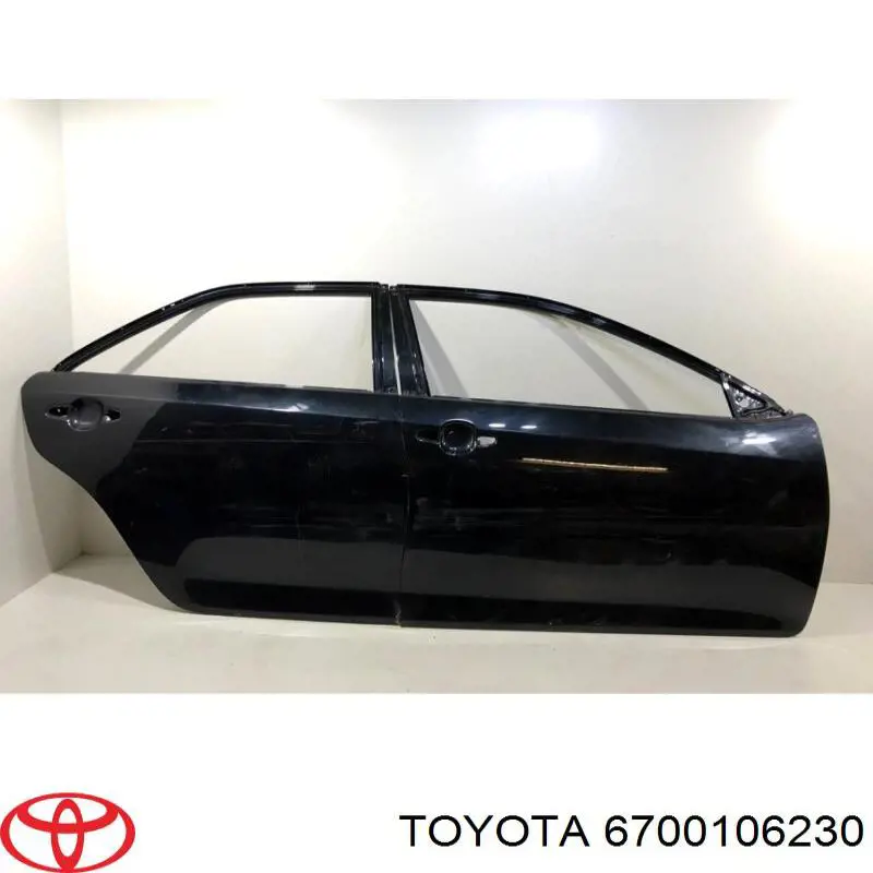 Двері передні, праві Toyota 6700106230 ціна, від  USD