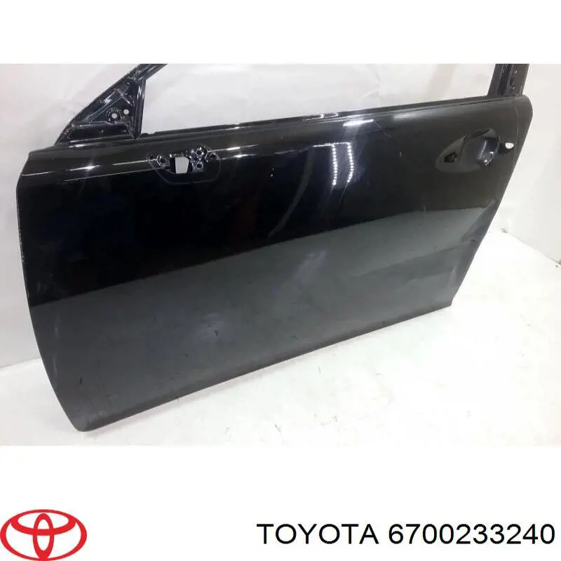 Двері передні ліві 6700233240 Toyota