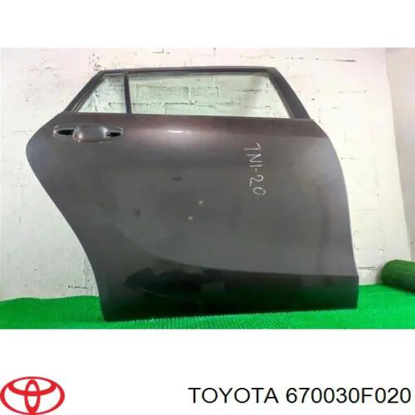 Двері задні, праві Toyota 670030F020 ціна, від 254.38 USD