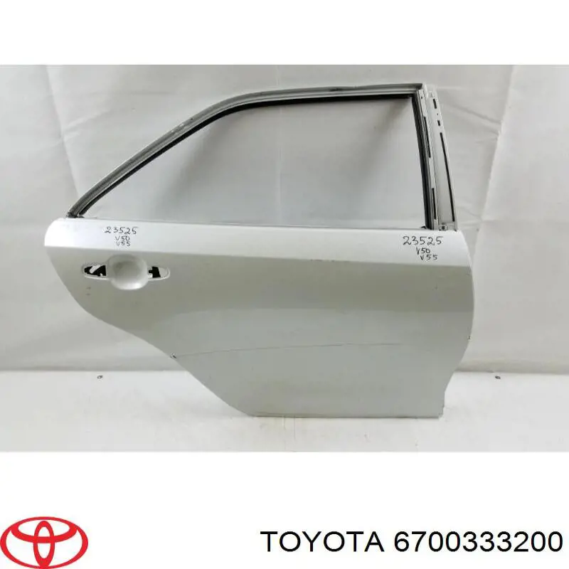Купити Двері задні, праві Toyota Camry VII V50