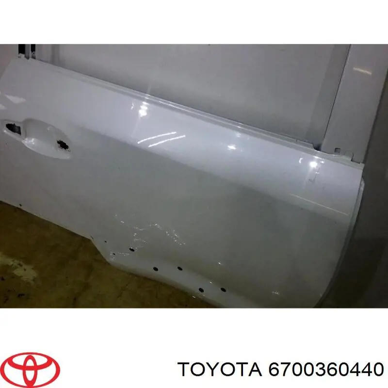 Купити 6700360420 Toyota Двері задні, праві