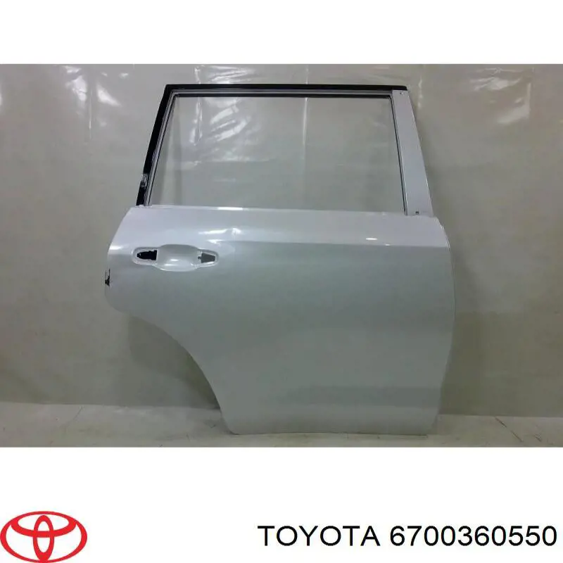 6700360550 Toyota Двері пасажирські задні праві