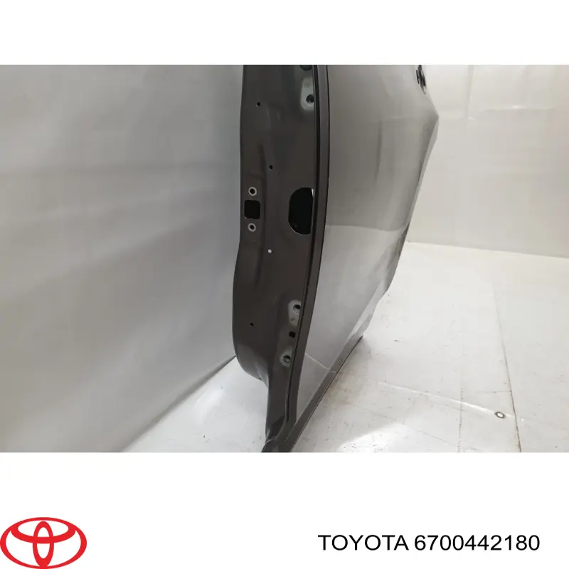  Двері задні, ліві Toyota RAV4 4