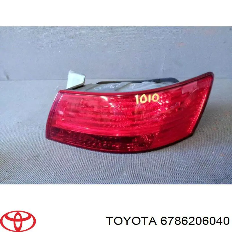 Ущільнювач двері передньої лівої (на двері) Toyota 6786206040 ціна, від 14.11 USD