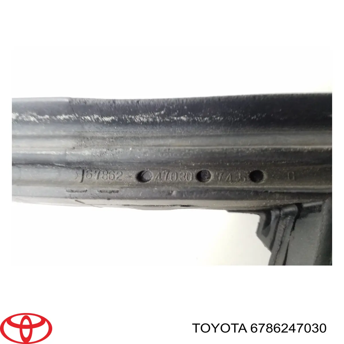 6786247030 Toyota 
