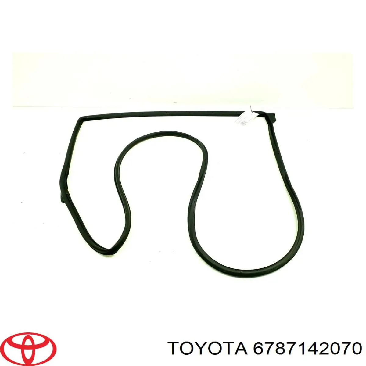 Купити 6787142070 Toyota Ущільнювач двері задньої правої (на кузові)