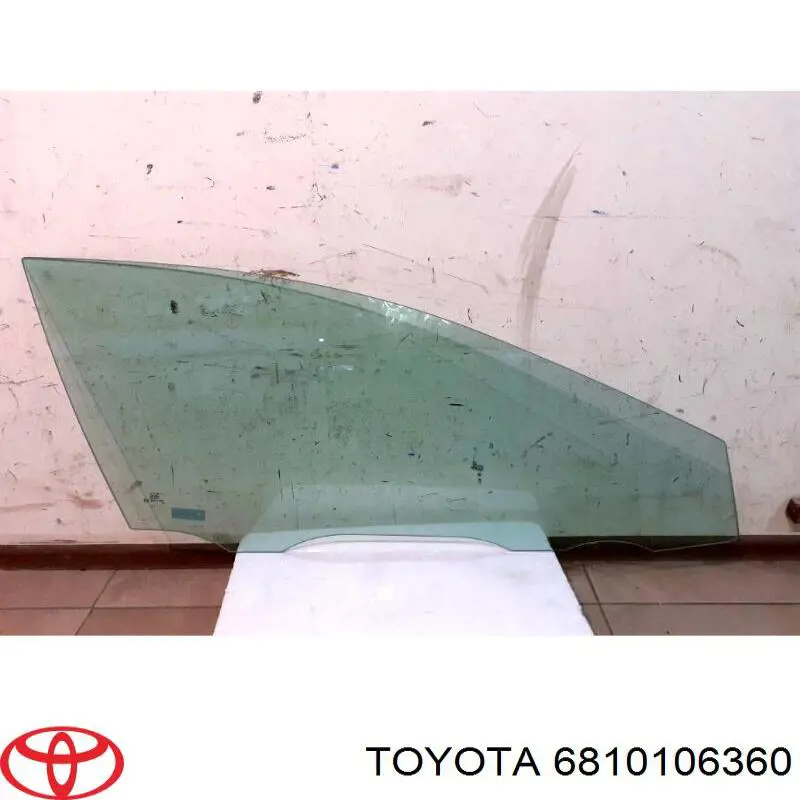 6810106360 Toyota Скло передніх дверей, правих