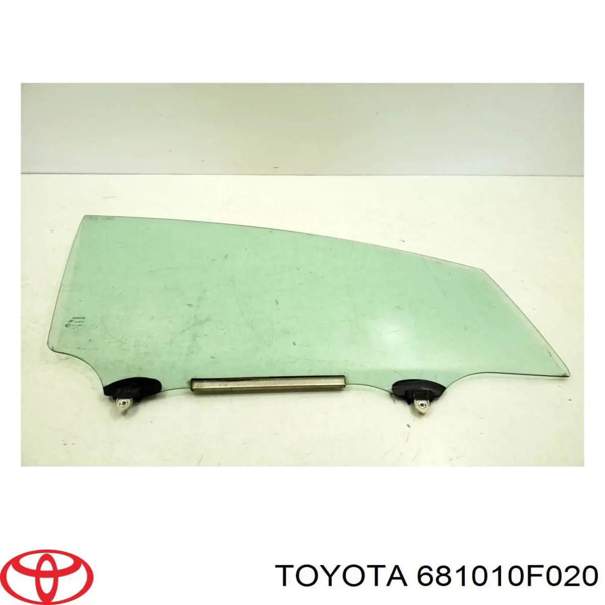 Купити 681010F020 Toyota Скло передніх дверей, правою