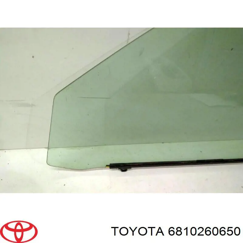 6810260650 Toyota скло передніх дверей, лівою
