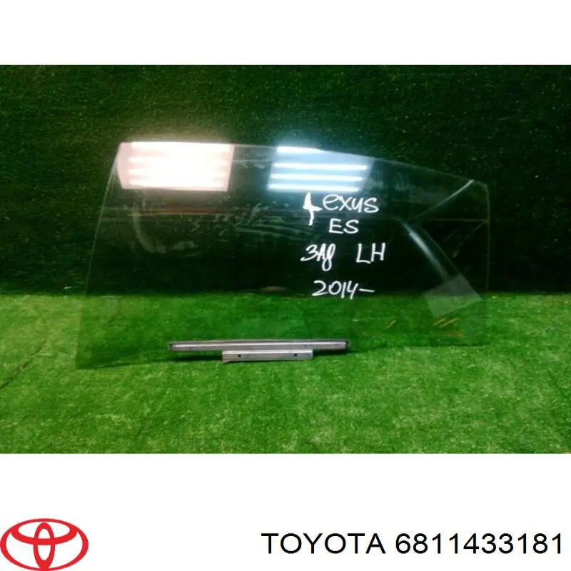 Скло задньої двері лівої 6811433181 Toyota