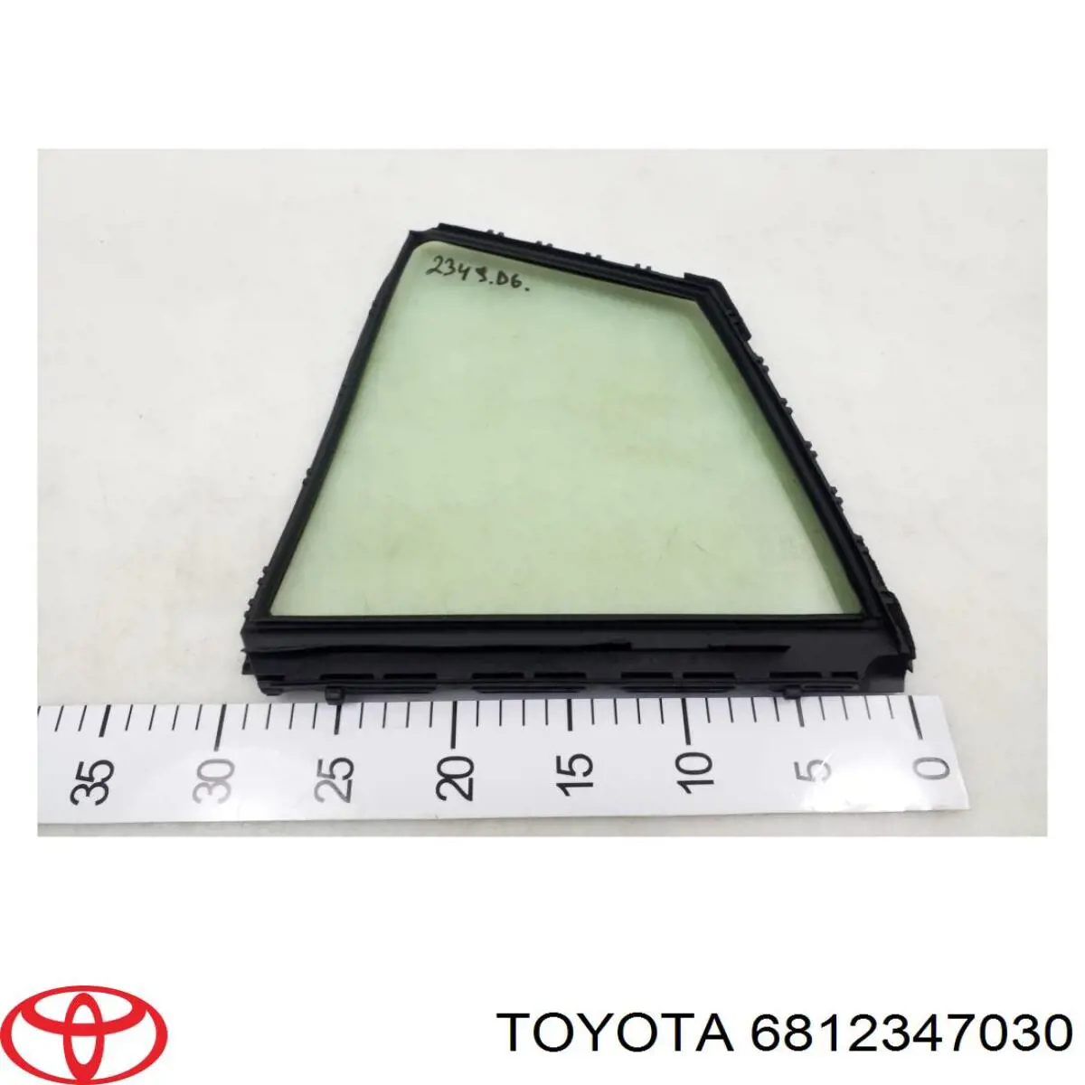 6812347030 Toyota Задня кватирка права