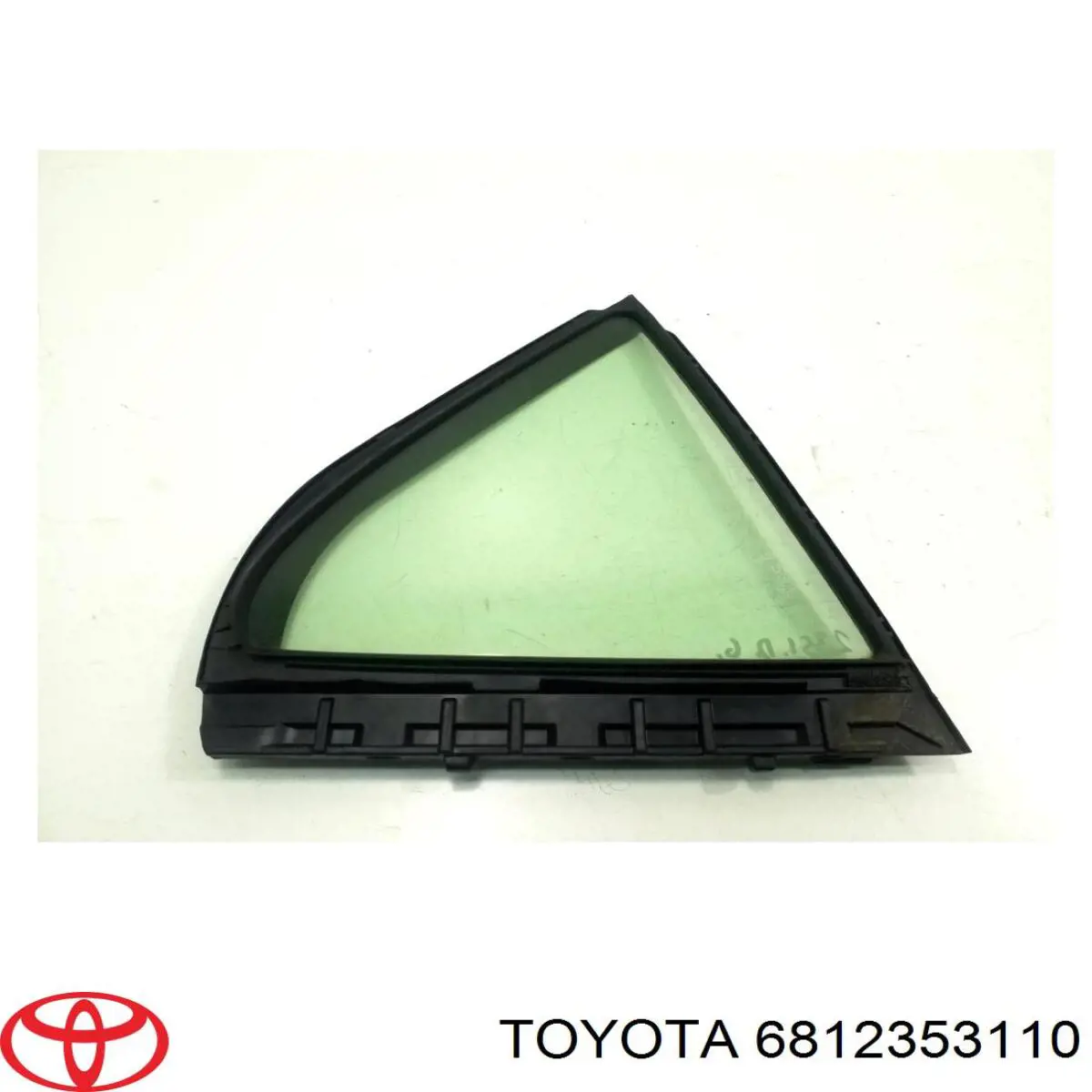 Кватирка двері трикутник, задня, права Toyota 6812353110 ціна, від 20.41 USD