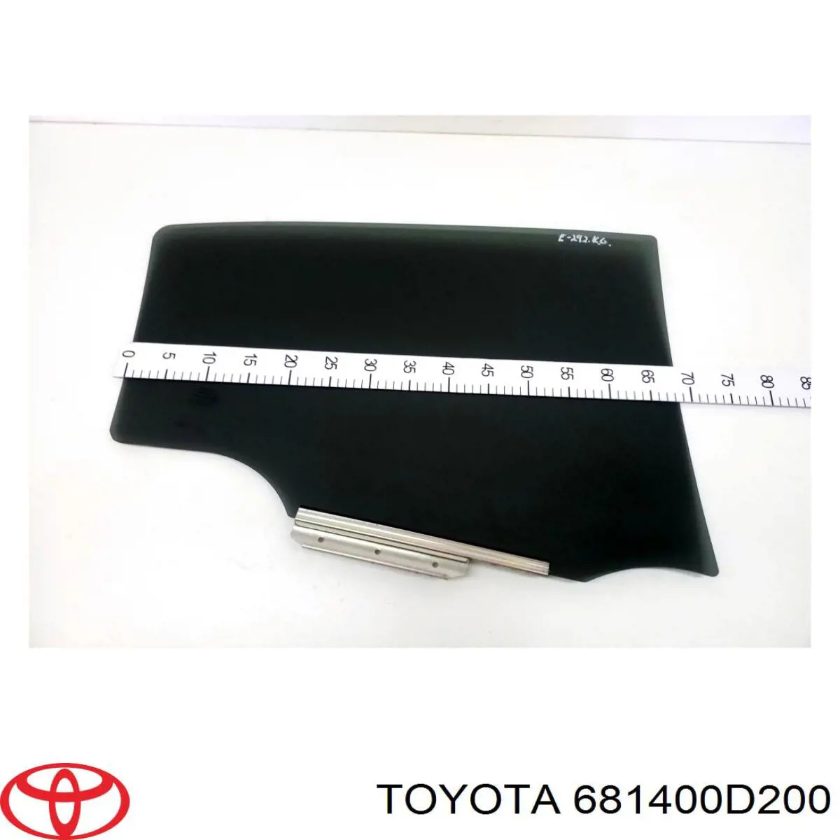 Скло задньої двері лівої Toyota 681400D200 ціна, від 50.68 USD