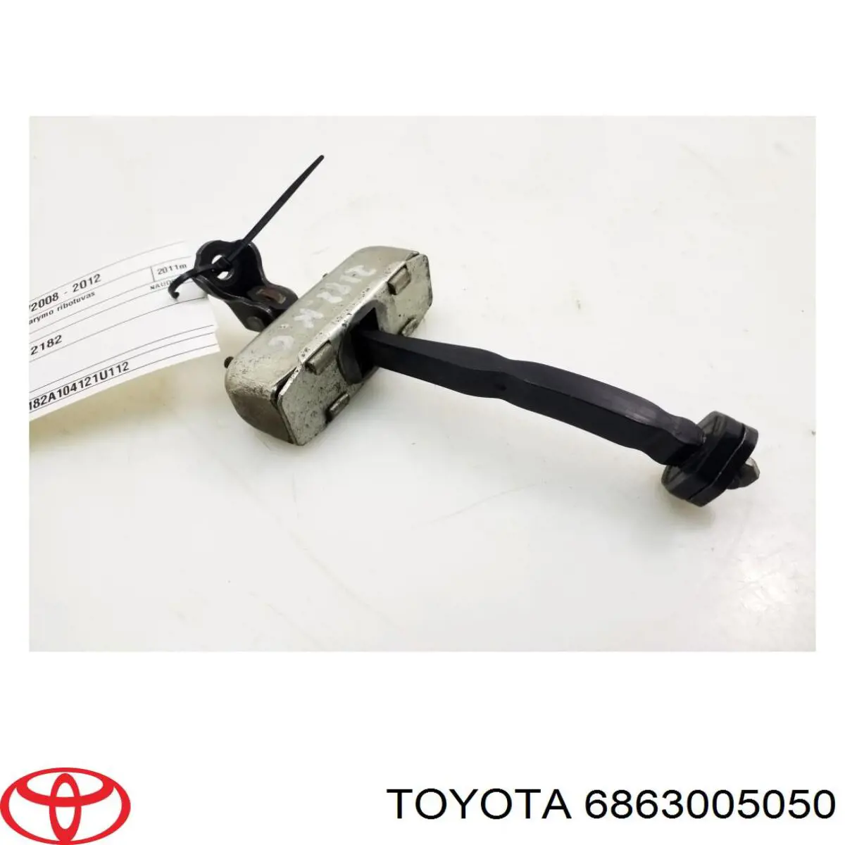 6863005050 Toyota Обмежувач відкриття дверей, задній правий