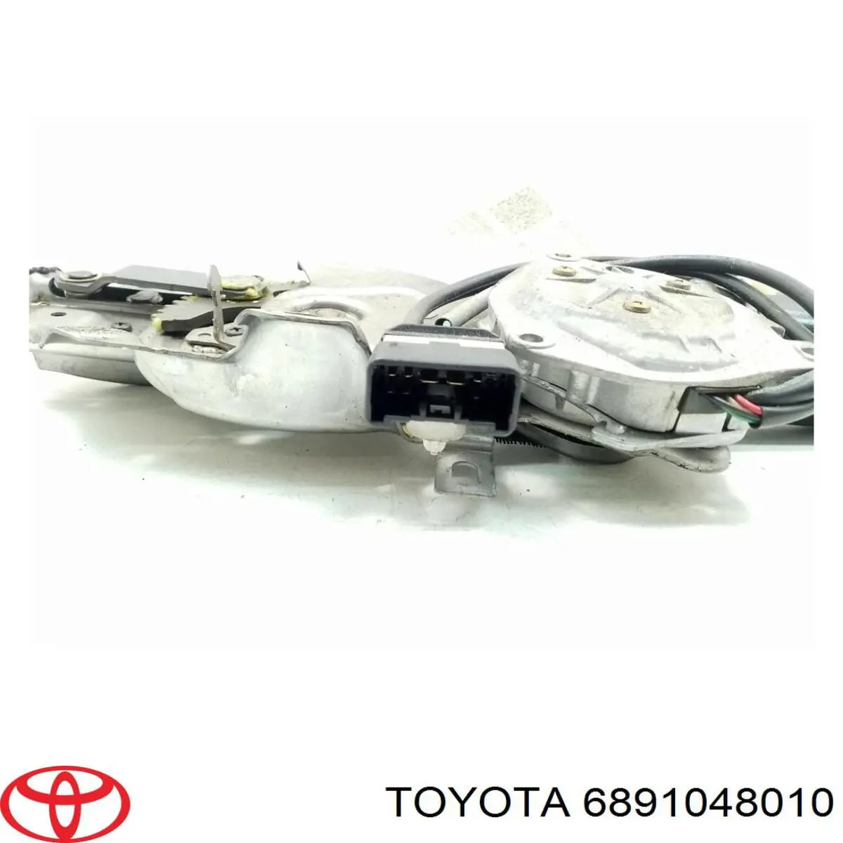 6891048010 Toyota мотор-привід відкр/закр. замка багажника/двері 3/5-ї