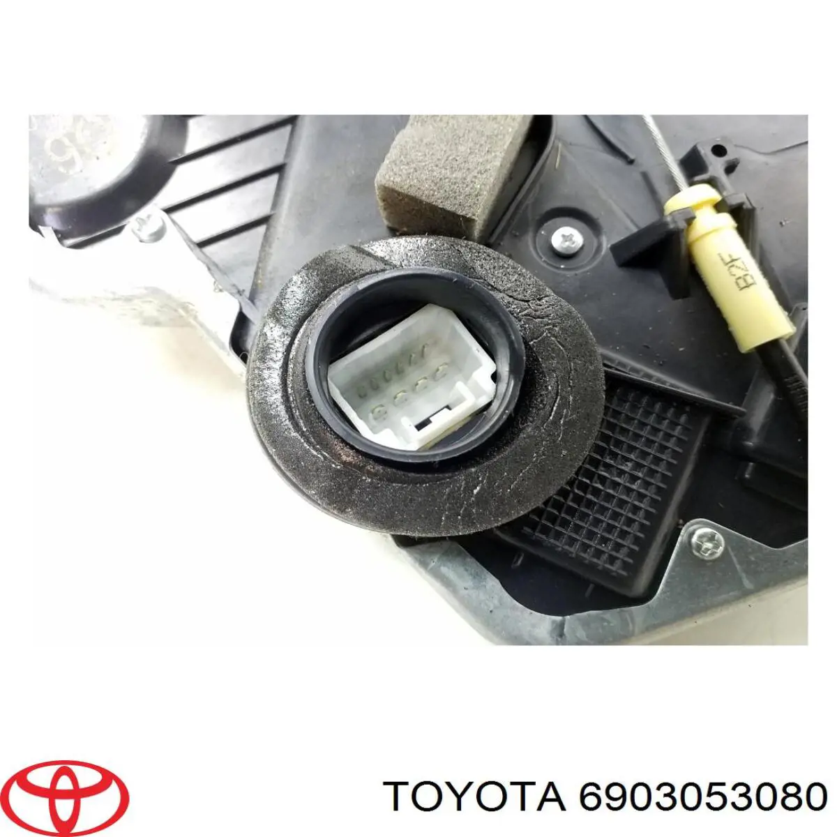 6903053080 Toyota Замок двері правої передньої