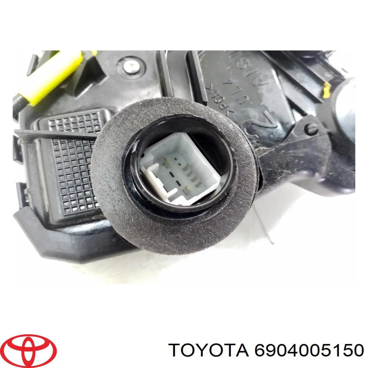 6904005150 Toyota Замок водійських дверей
