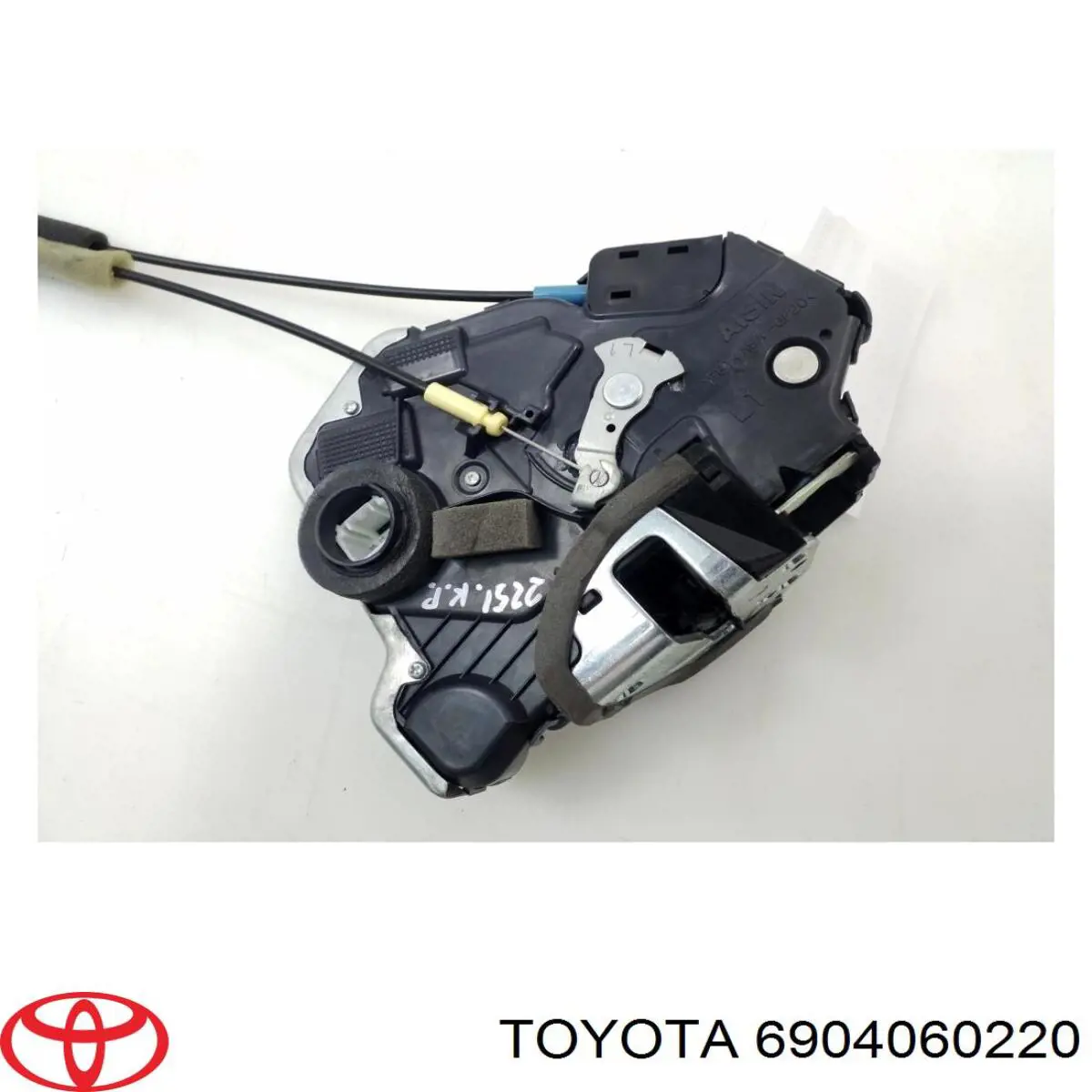  6904060220 Toyota