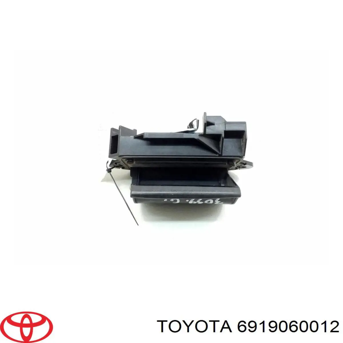 Ручка багажника Toyota 6919060012 ціна, від 56.43 USD
