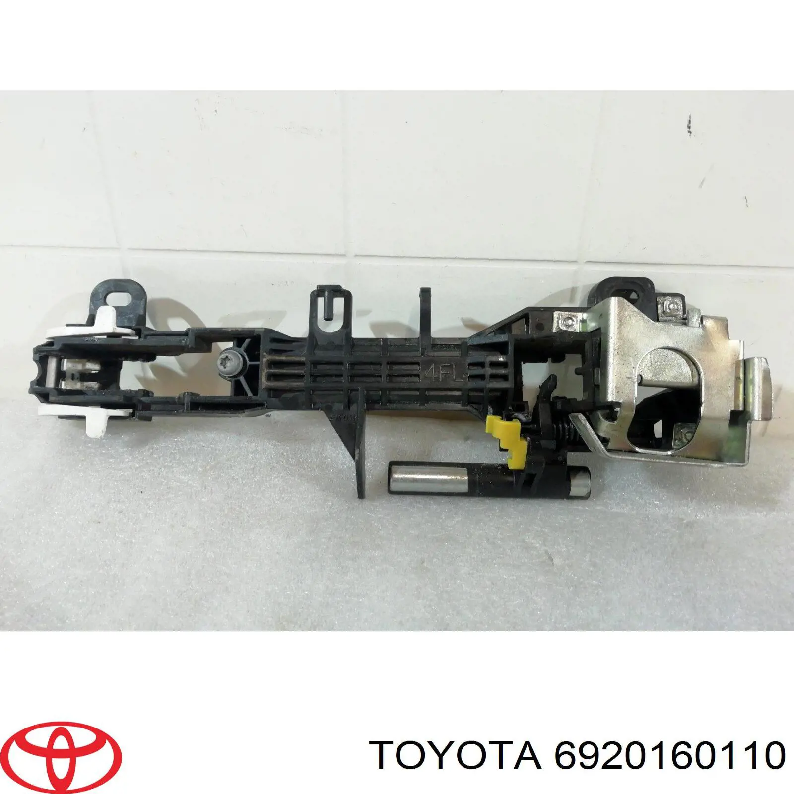 Купити 6921060260C2 Toyota Ручка передньої двері зовнішня ліва