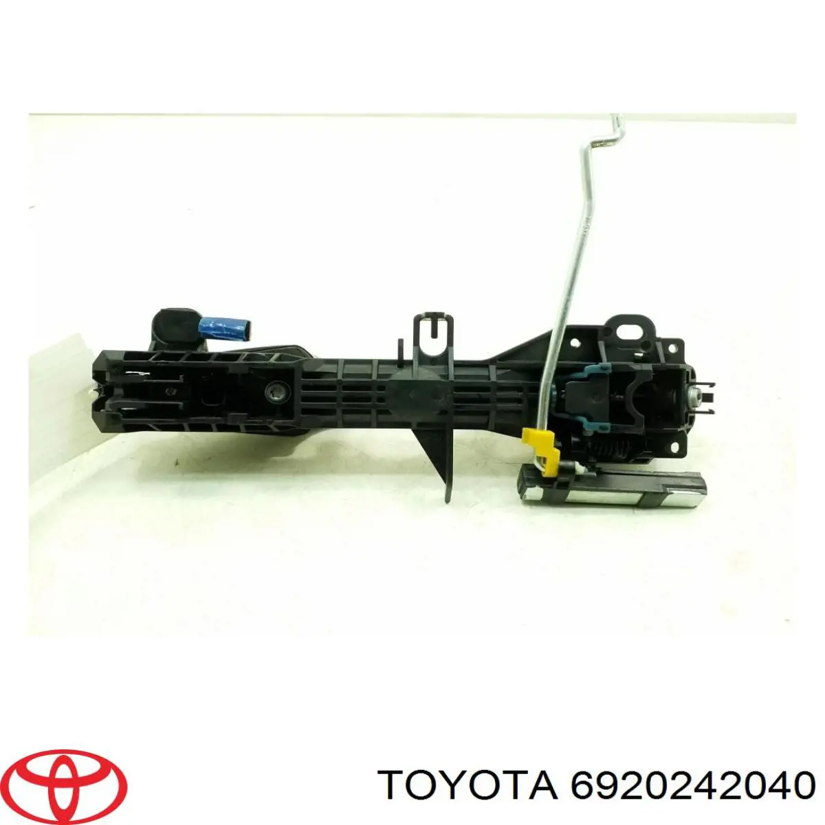 Тримач зовнішньої ручки дверей, передньої лівої Toyota 6920242040 ціна, від 16.87 USD