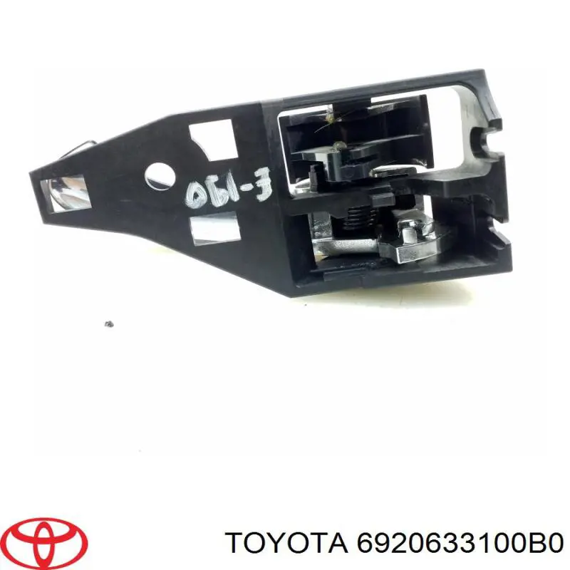 Ручка передньої двері внутрішня ліва Toyota 6920633100B0 ціна, від 2.82 USD