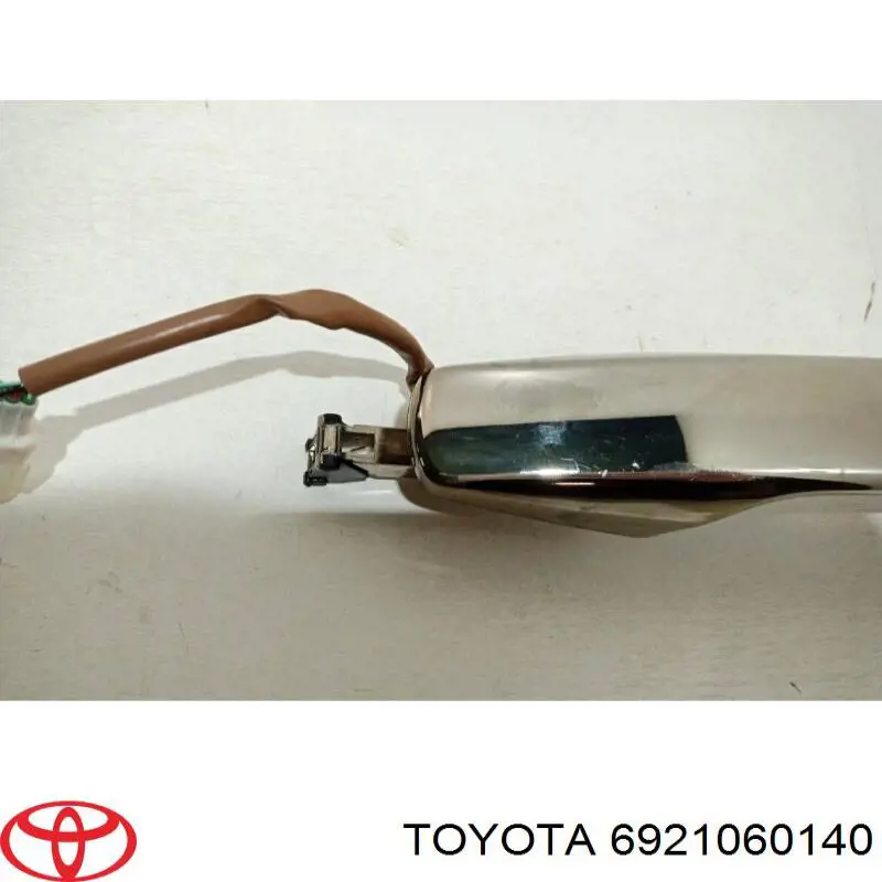 6921060140 Toyota Ручка передніх дверей зовнішня, права
