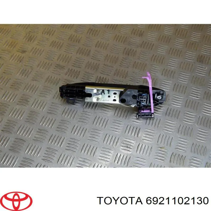 6921102130 Toyota Ручка передніх дверей зовнішня, права