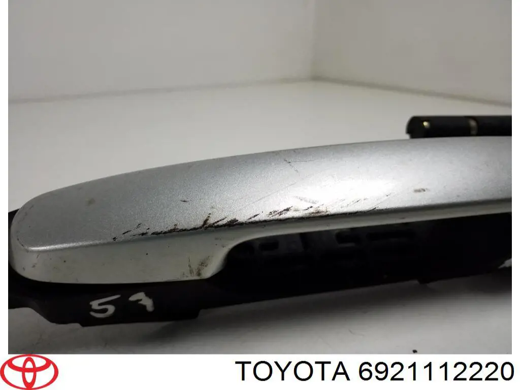  6921112220 Toyota