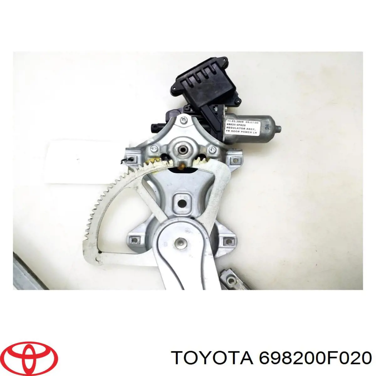 Купити 698200F020 Toyota Механізм стеклопідйомника водійських дверей