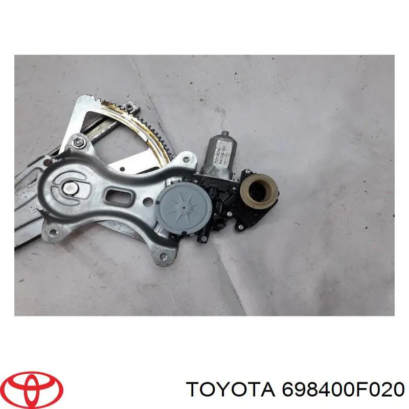 698400F020 Toyota Механізм стеклопод'емника двері задньої, лівої