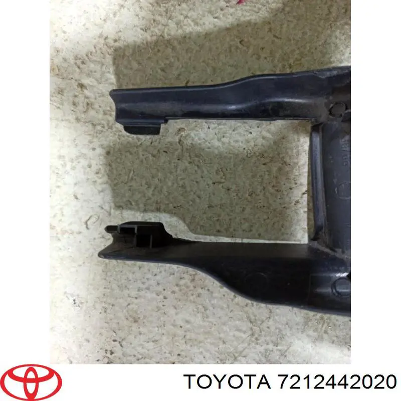7212442020 Toyota 