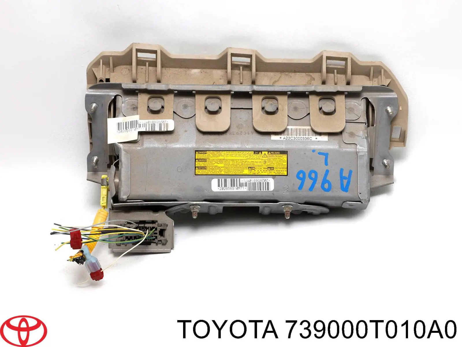 739000T010A0 Toyota 