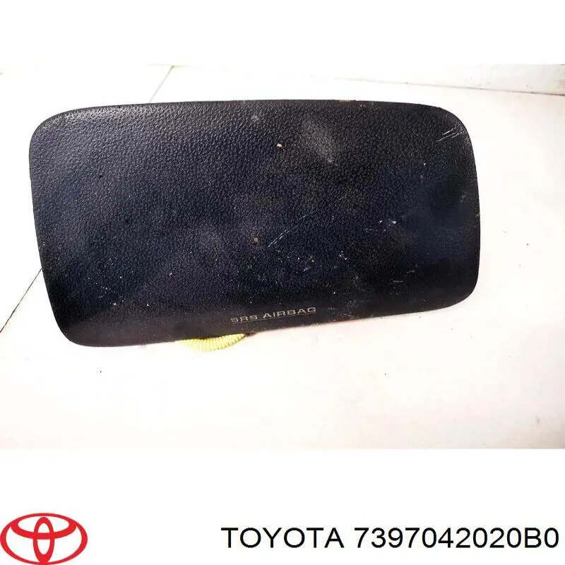 Подушка безпеки бокова Toyota 7397042020B0 ціна, від 59.53 USD