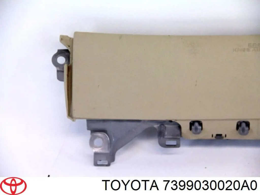 Подушка безпеки (AIRBAG) пасажирська, захисту колін Toyota 7399030020A0 ціна, від 39.17 USD