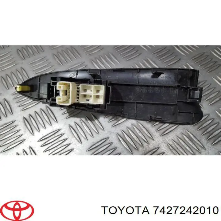  7427242010 Toyota