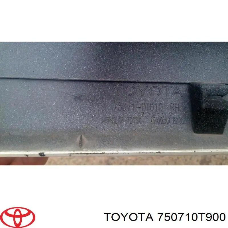 Купити 750710T900 Toyota Накладка передньої правої двері