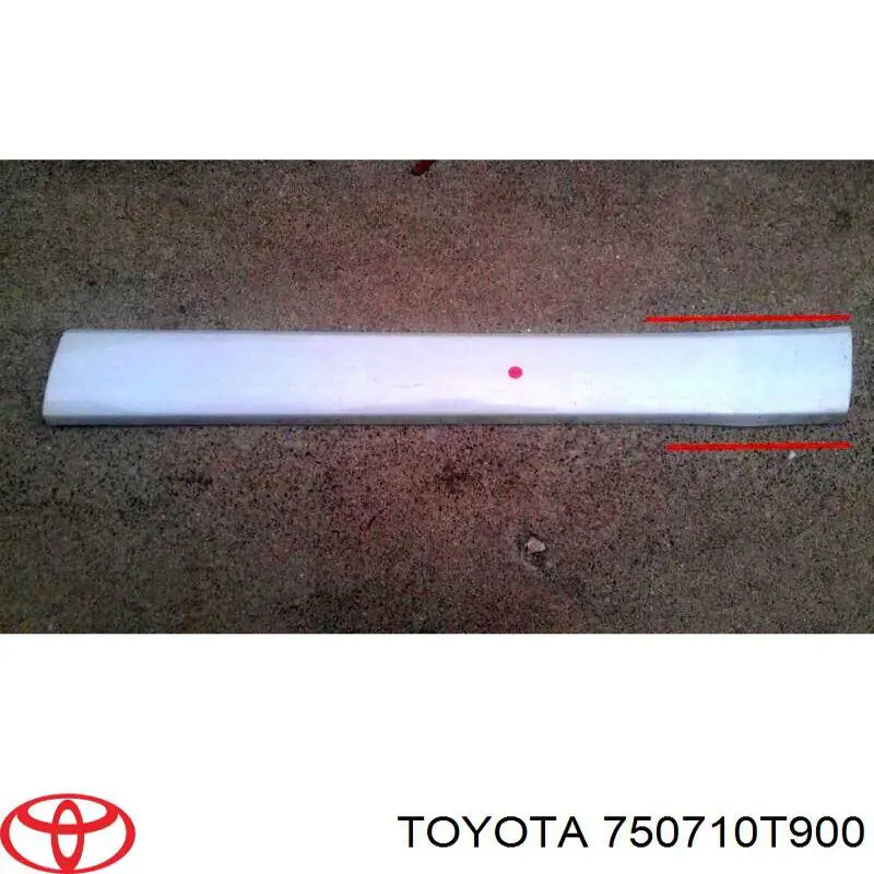 750710T900 Toyota Накладка передньої правої двері