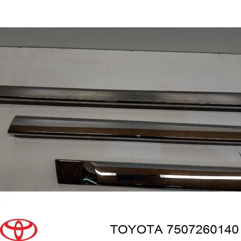 Молдинг передньої лівої двері Toyota 7507260140 ціна, від 94.12 USD