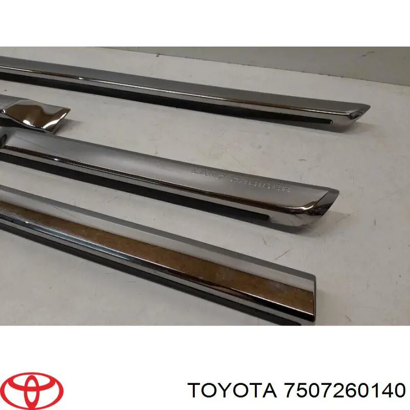 Купити 7507260140 Toyota Молдинг передньої лівої двері