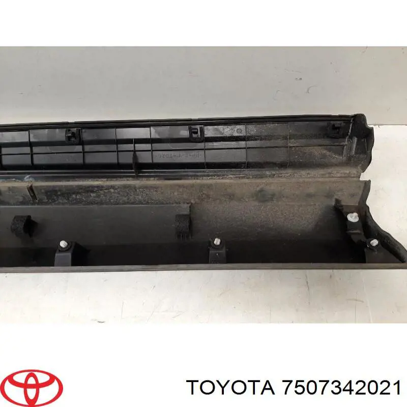 7507342021 Toyota Молдинг передніх правих дверей, нижній