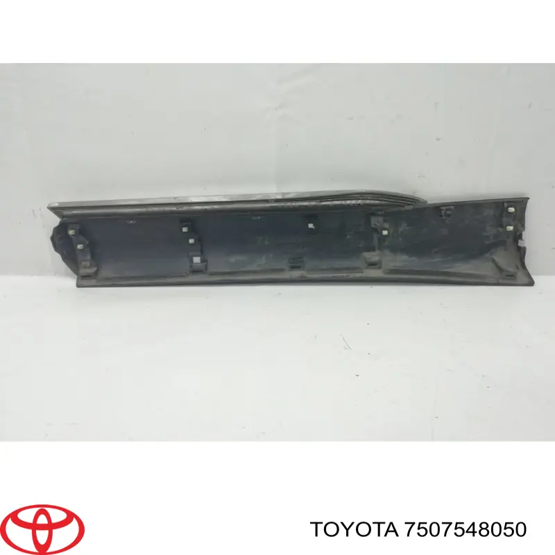 Накладка задньої правої двері Toyota 7507548050 ціна, від 19.75 USD