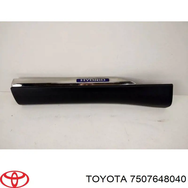 7507648040 Toyota Надставка двері задньої