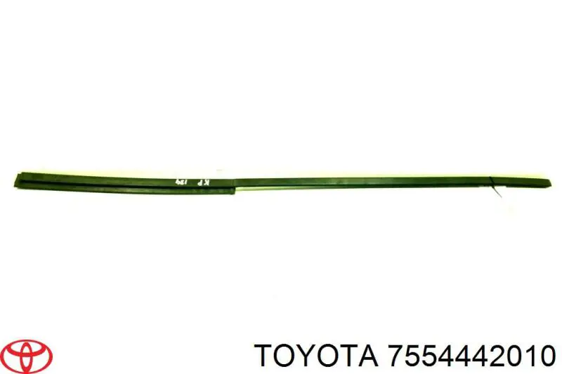 Молдинг лобового скла, лівий Toyota RAV4 3 (A3) (Тойота Рав4)