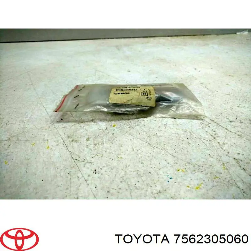 Молдинг переднього правого крила Toyota 7562305060 ціна, від 8.60 USD